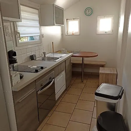 Guest house Le Clos Robinson 3*
