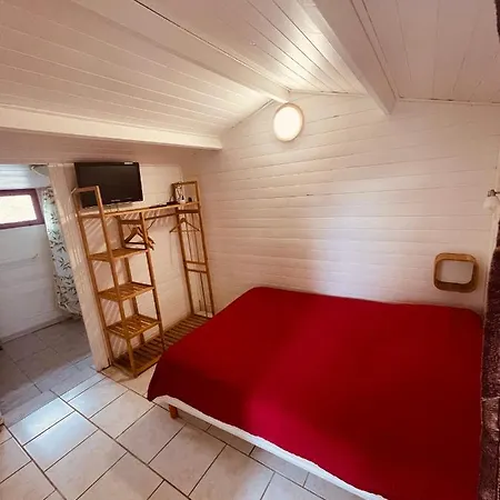 Le Clos Robinson Martin-Église