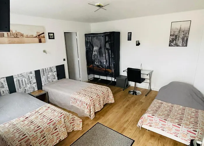 Le Clos Robinson Guest house Martin-Eglise